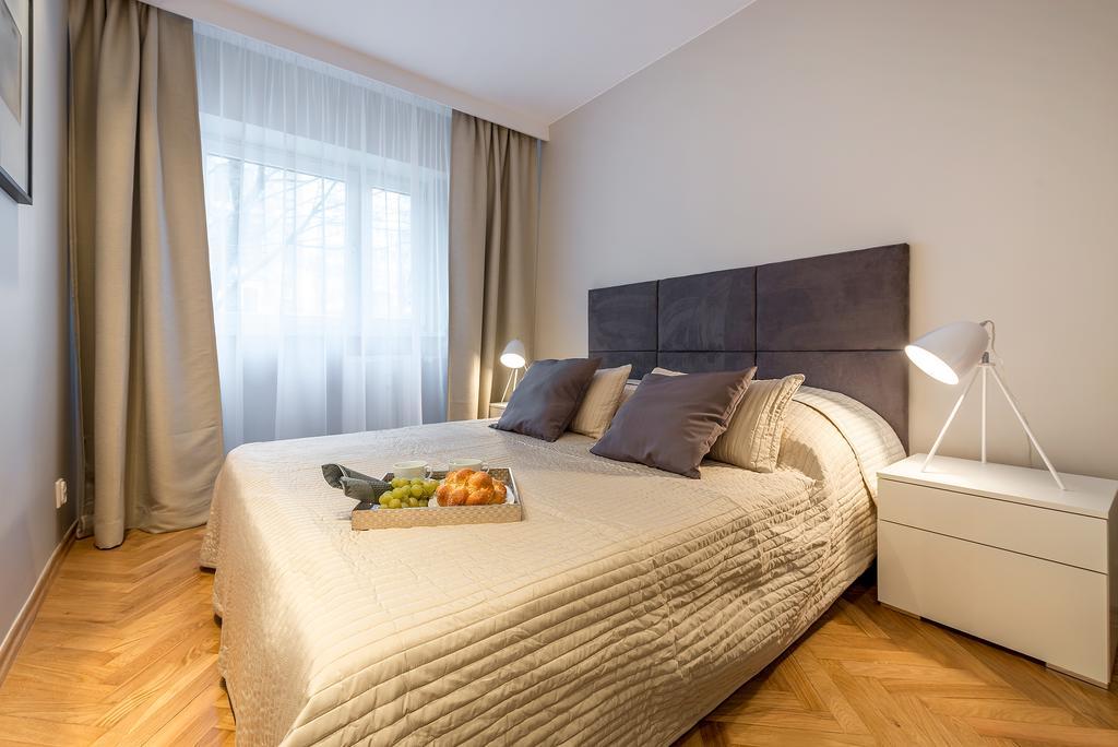 P&O Apartments Emilii Plater Varşovia Cameră foto